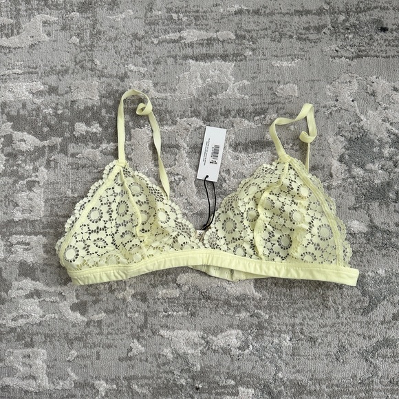 NWT Valentine NYC by Jonas and Brown Bralette M - Picture 1 of 4